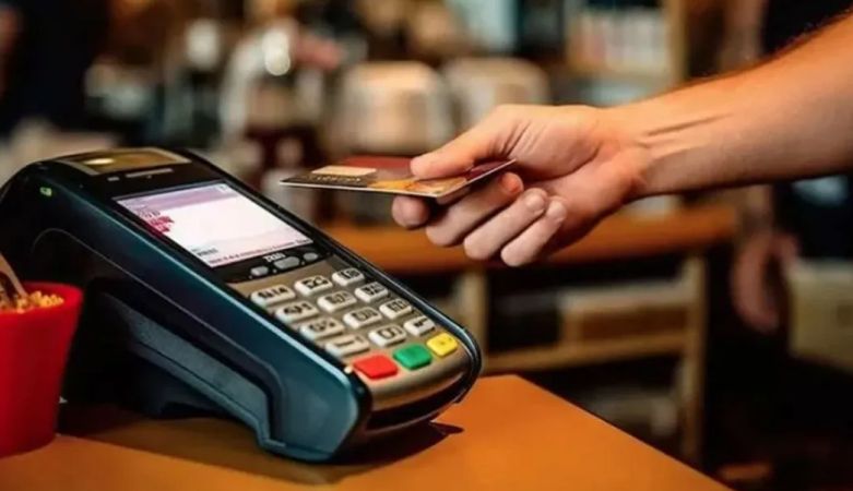 Kredi Kartı harcamaları uçuşta! 9.4 trilyon TL'yi aştı-1