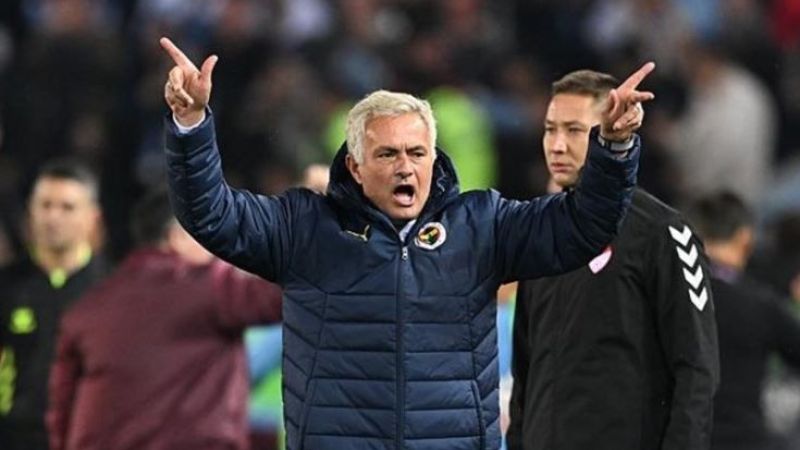 Mourinho'nun sevinci gündem oldu! 