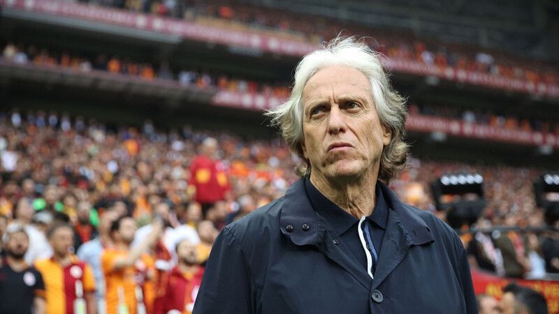 Fenerbahçelilerin 3-5-2 kabusu geri mi dönüyor? Mourinho da Jorge Jesus’un sonuna mı koşuyor!-1