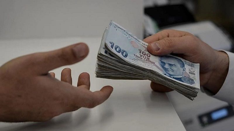 Emeklilerin bayram ikramiyesi olarak beklediği rakam açıklandı
