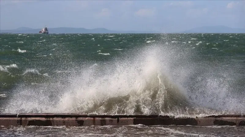Meteoroloji'den uyarı geldi: Ege Denizi'nde kuvvetli fırtına bekleniyor!
