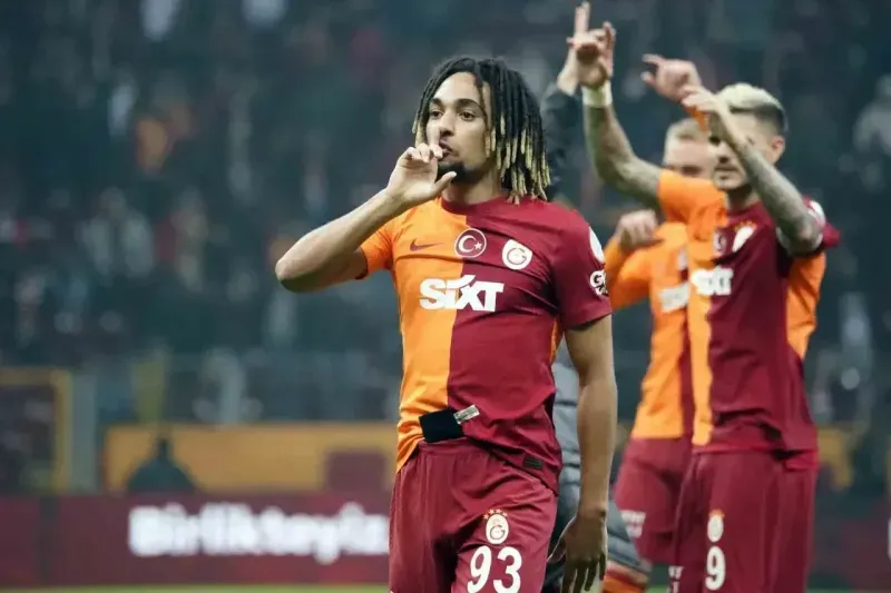 Sacha Boey geri mi dönüyor? Galatasaraylıları heyecanlandıran gelişme-7