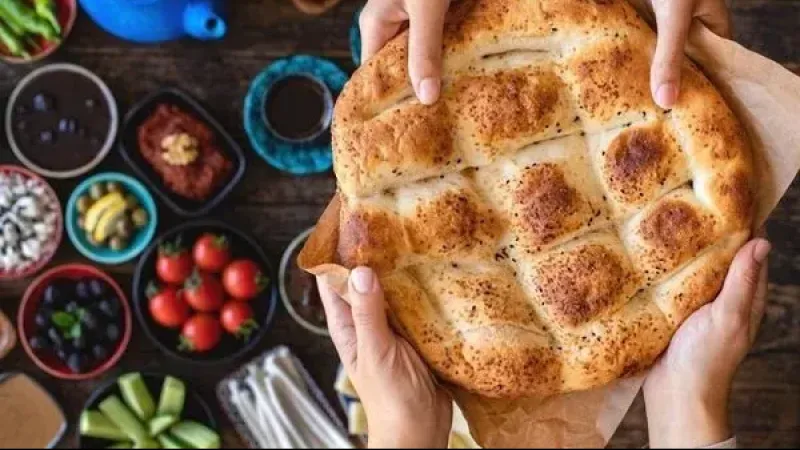 İleri yaştaki oruçlular neye dikkat etmeliler? Aşırı yağlı, tuzlu ve şekerli yiyeceklerden uzak! Sahur öğününün atlanmması hayati öneme sahip! Oruç tutmamayı mubah kılan mazeretler!