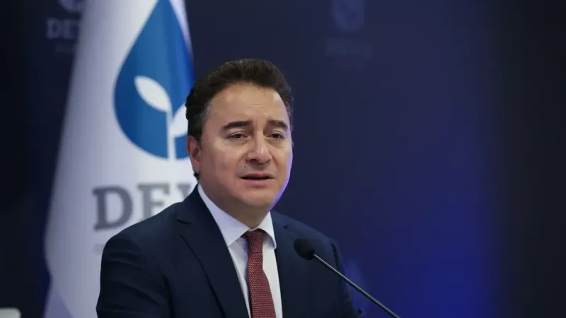 Ali Babacan, Tıp Bayramı'nı kutladı