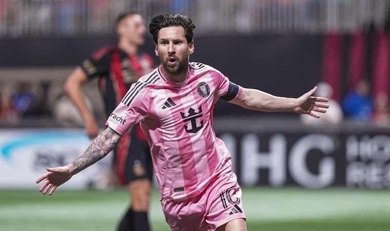 Messi resital izletti: Miami geriden geldi kazandı
