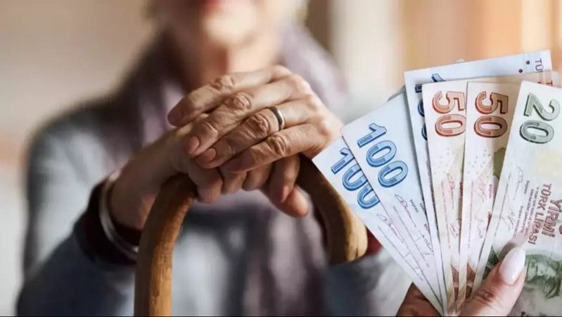 TBMM onayladı: Emekli bayram ikramiyesi 4 bin TL oldu!-1