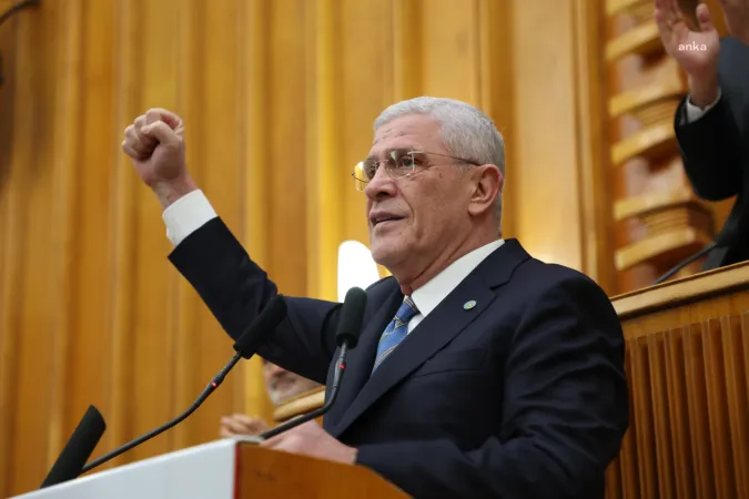 Dervişoğlu'ndan, Erdoğan'a: On üç yıl önceki ilk 'çözülme sürecini' engelleyen aziz milletimiz, bugün yapılmak istenene de geçit vermeyecek