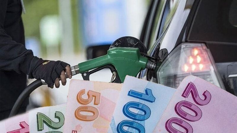 Akaryakıt piyasasında neler oluyor? Benzine tekrar indirim geliyor -1