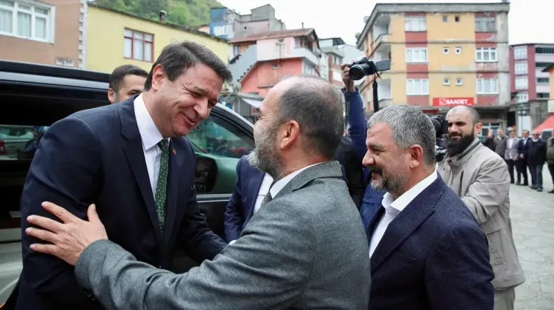 Saadet Partisi Genel Başkanı Arıkan Giresun programlarını gerçekleştiriyor: “86 milyonun refahı için çalışıyoruz”