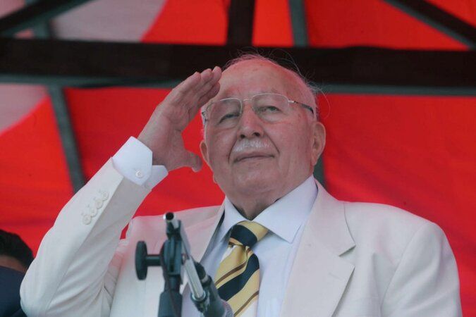 Erbakan Hoca yıllar önce böyle uyarmıştı: İsrail İran'la savaşacak arkadan hedef Türkiye'dir