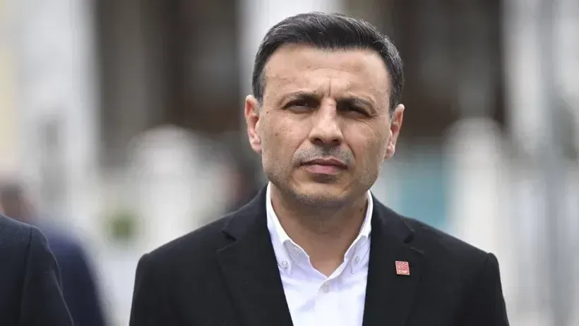 İstanbul 45. Asliye Hukuk Mahkemesi, CHP İstanbul İl Olağanüstü Kongresi’nin çalışmalarının durdurulmasını istedi