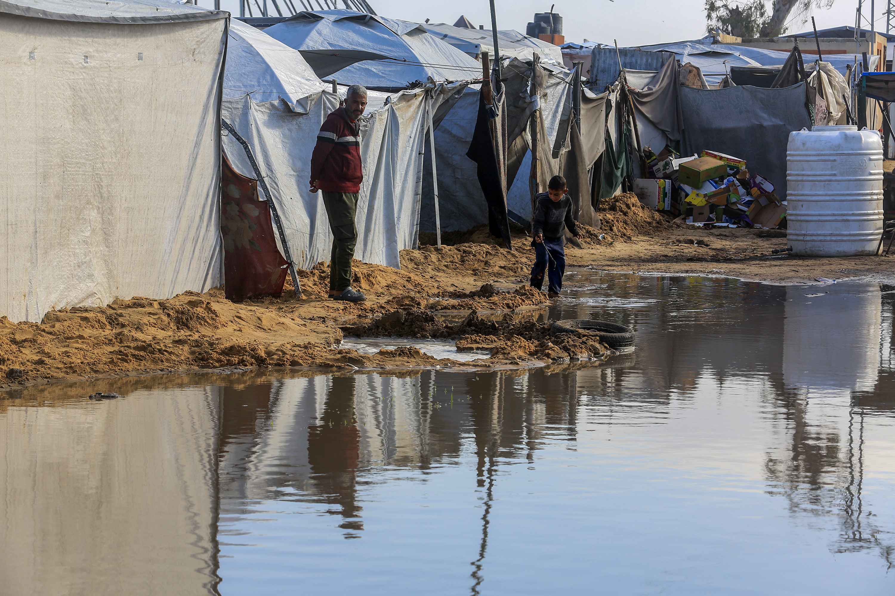 A A 20251115 39713967 39713965 G A Z Z E D E B I R I K E N Y A G M U R S U L A R I C A D I R L A R D A K A L A N F I L I S T I N L I L E R I N Y A S A M I N I Z O R L A S T I R D I