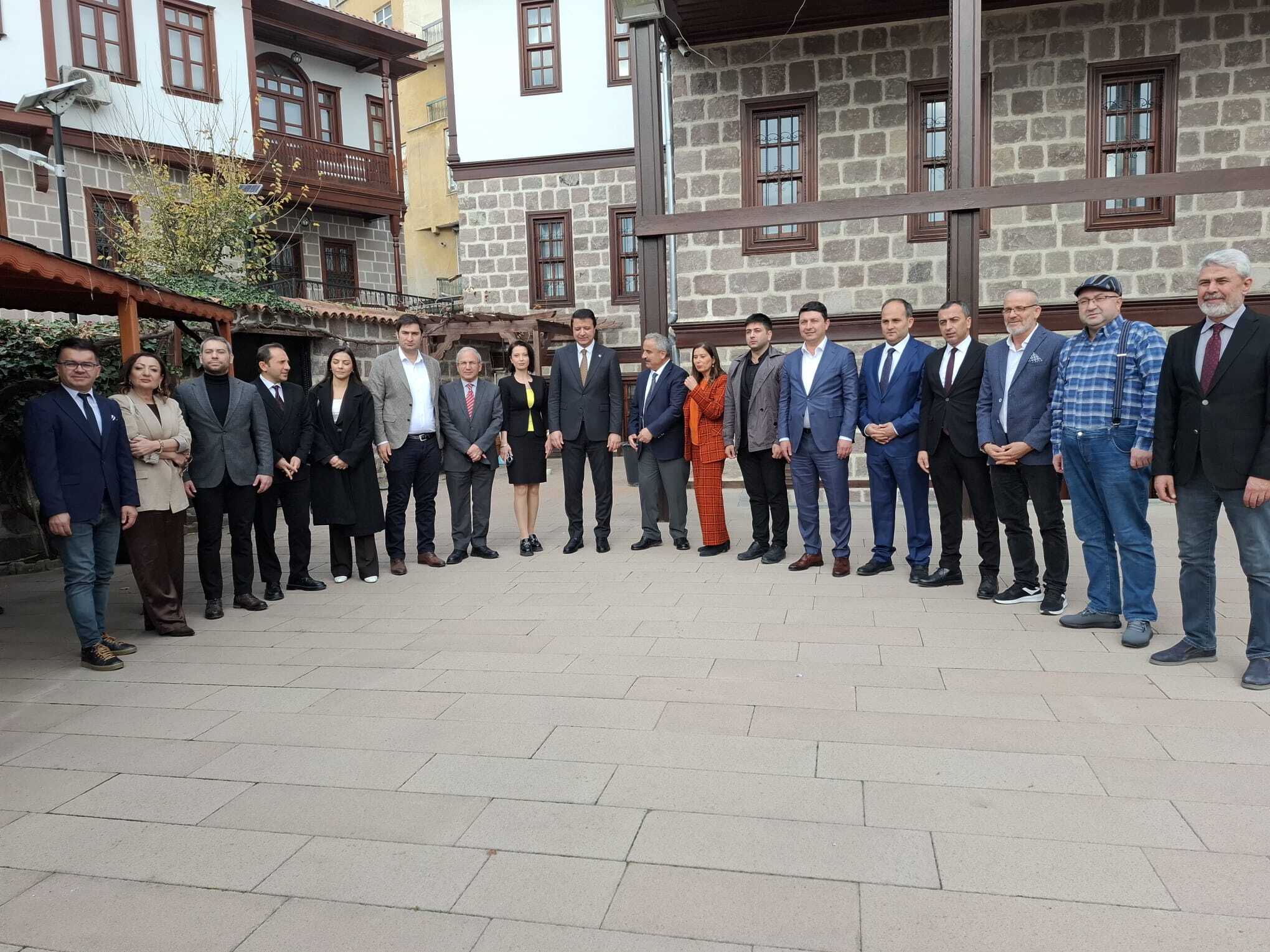 Arıkan Tübaf Buluşmasında Gündeme Ilişkin Net Mesajlar Verdi Yrp Ile Birleşmeyeceğiz (2)