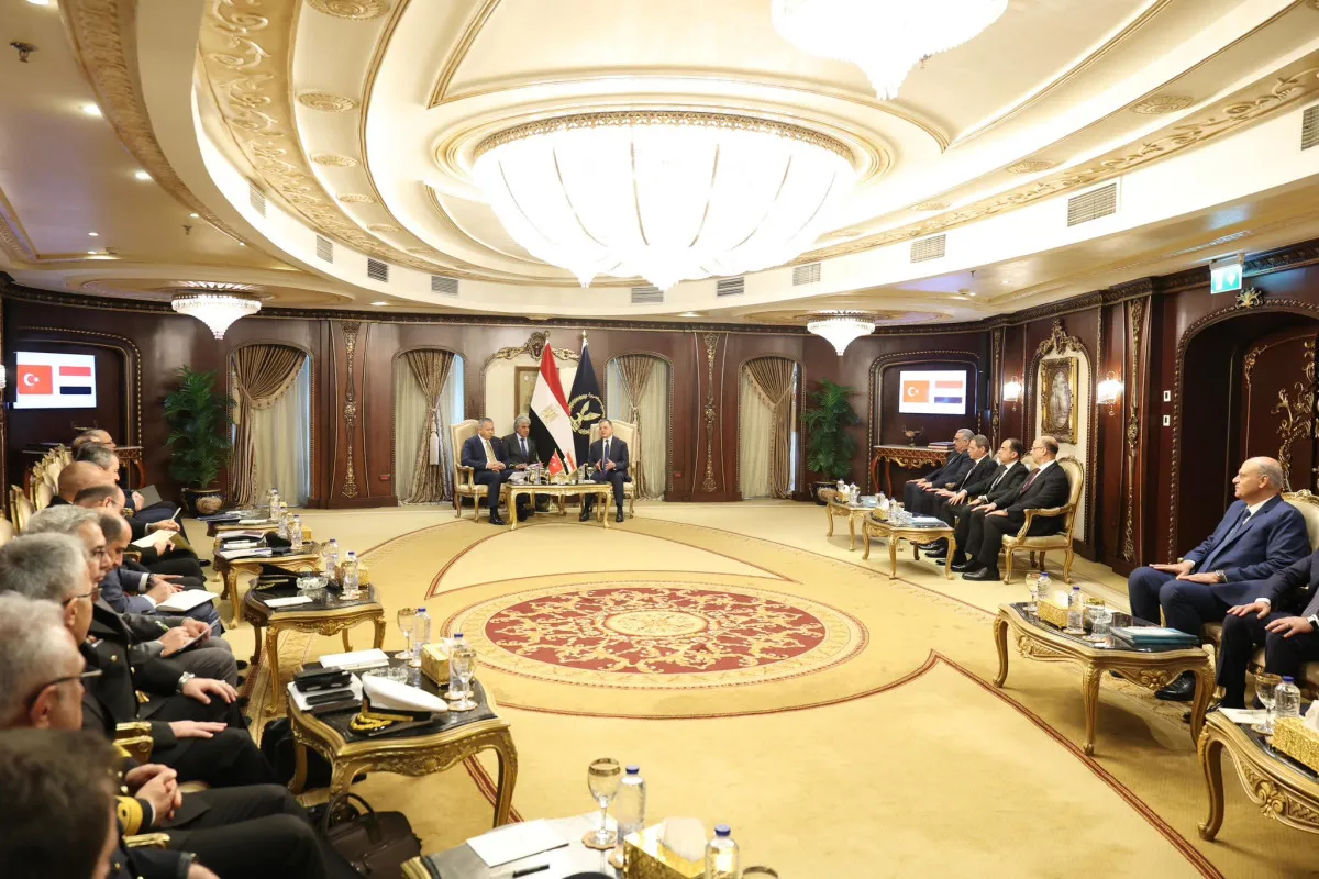 Bakan Yerlikaya Kahire’de Mısır İçişleri Bakanı Ile Görüştü!G