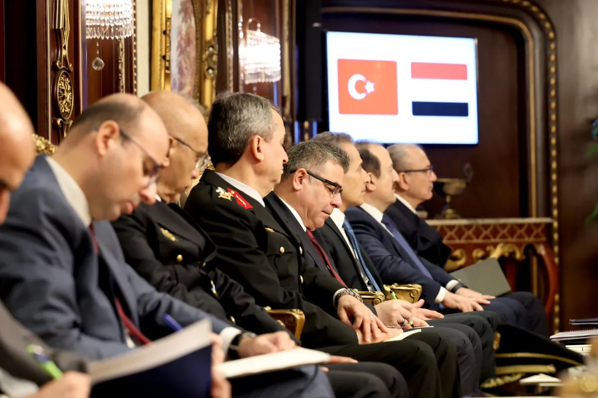 Bakan Yerlikaya Kahire’de Mısır İçişleri Bakanı Ile Görüştü!Z