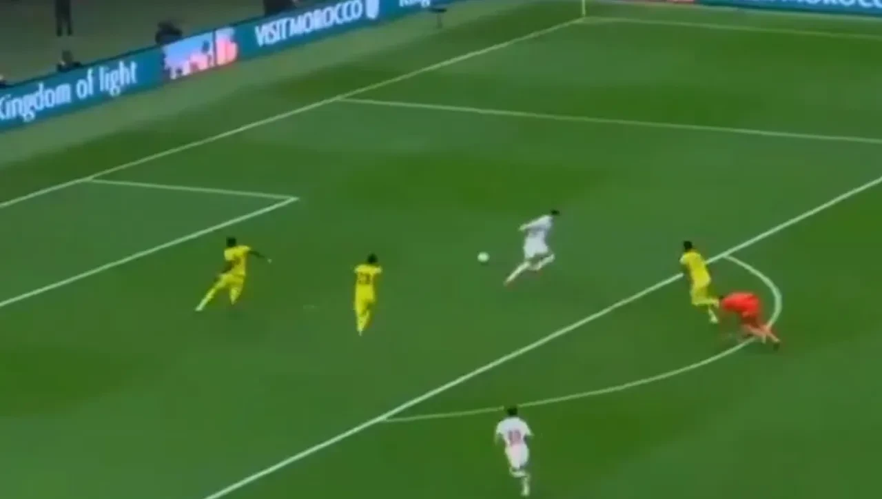 En Nesyri Öyle Bir Gol Kaçırdı Ki Kimse Inanamadı! Fenerbahçeliler Eyvah Diyor (5)