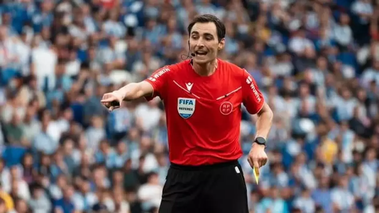 Fenerbahçe Ferencvaros Maçına İspanyol Hakem! İşte O Isim (1)-1