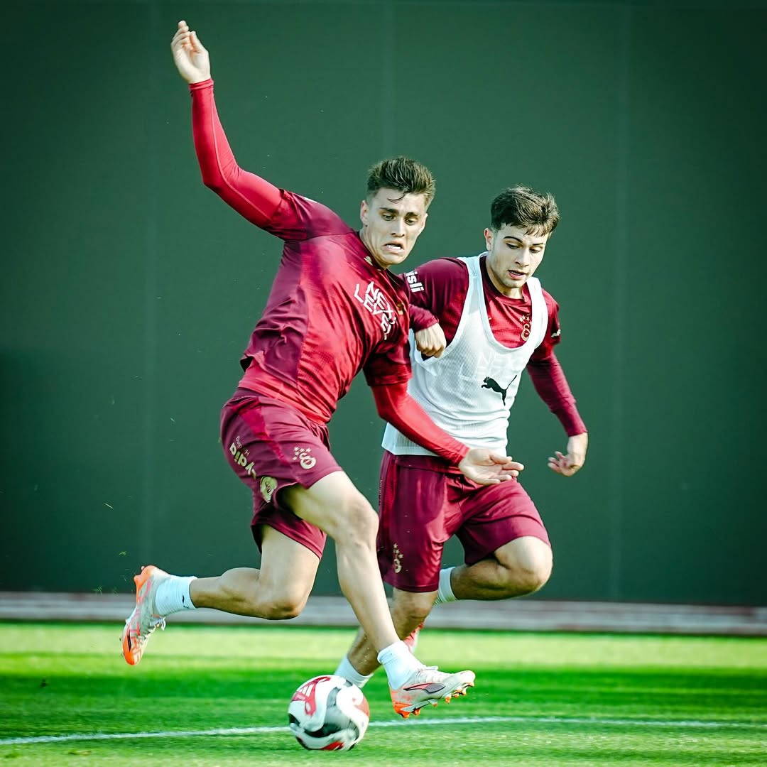 Galatasaray, Gençlerbirliği'ne Çalışıyor Antrenmandan Görüntüler (3)