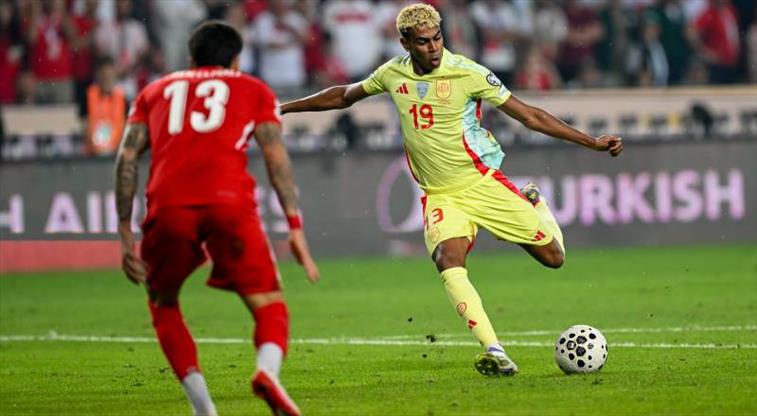 İlk 11'Ler Belli Oldu! İspanya Türkiye Maçında Sürprizlerle Dolu Kadro (1)