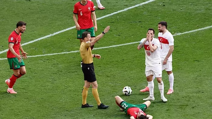 İspanya Türkiye Maçına Alman Hakem Türk Takımlarının Yönettiği Maçlar Kaç Kaç Bitti (2)