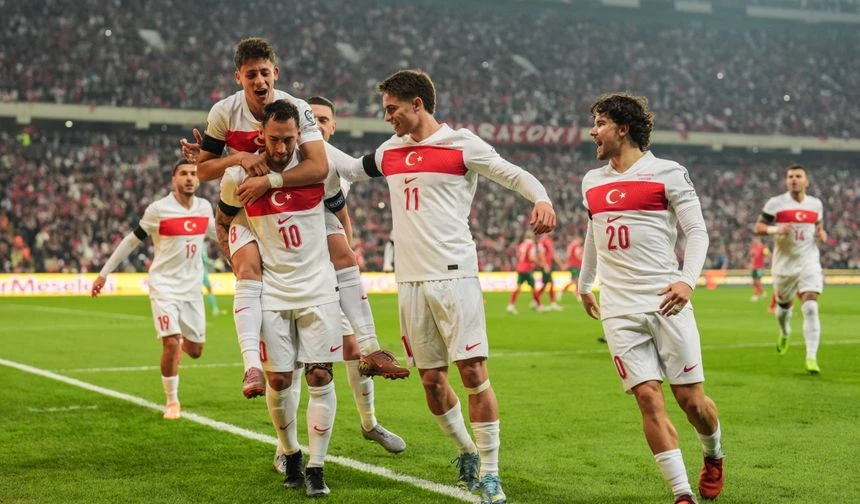 İspanya Türkiye Maçına Alman Hakem Türk Takımlarının Yönettiği Maçlar Kaç Kaç Bitti (4)