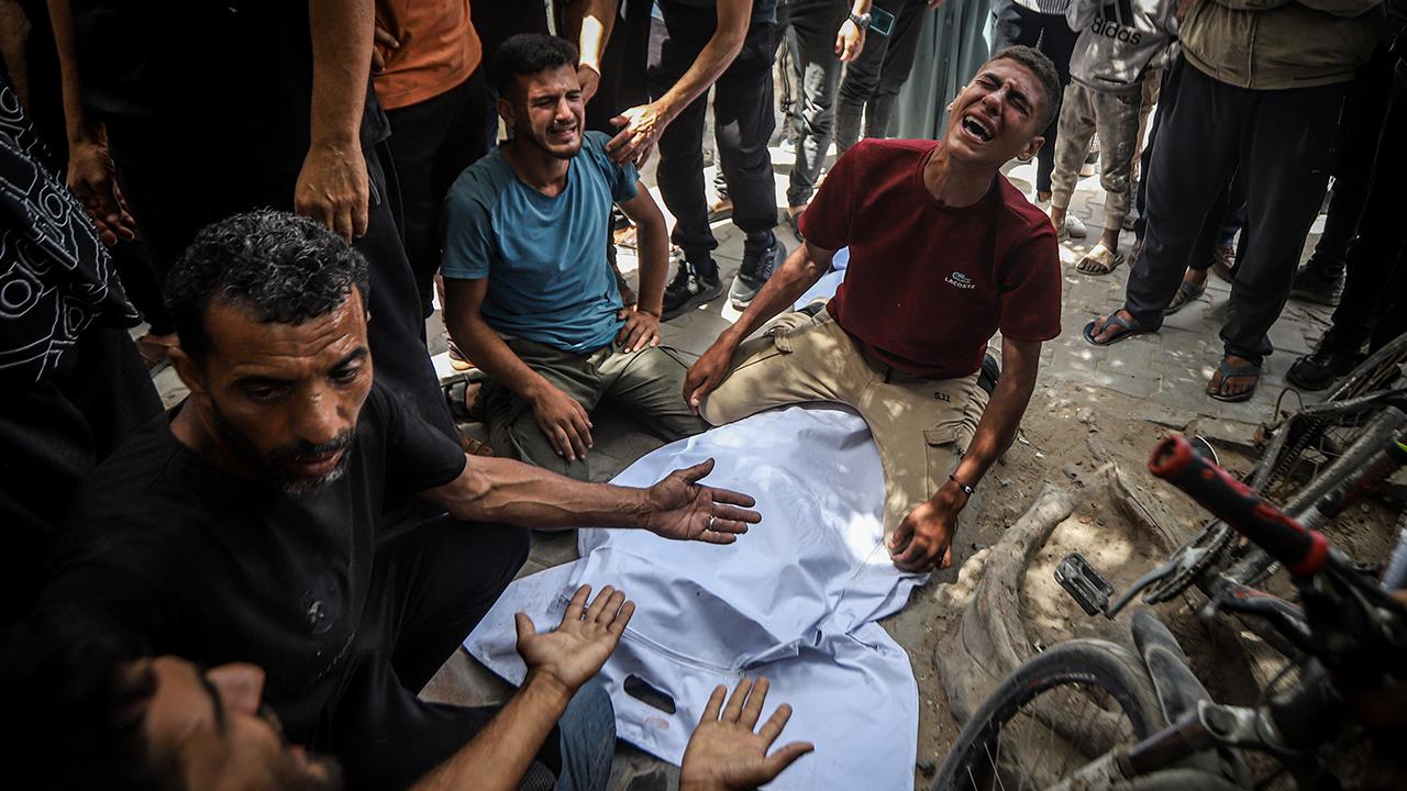 İsrail, Gazze Soykırımında 19 Bin Öğrenciyi Katletti44