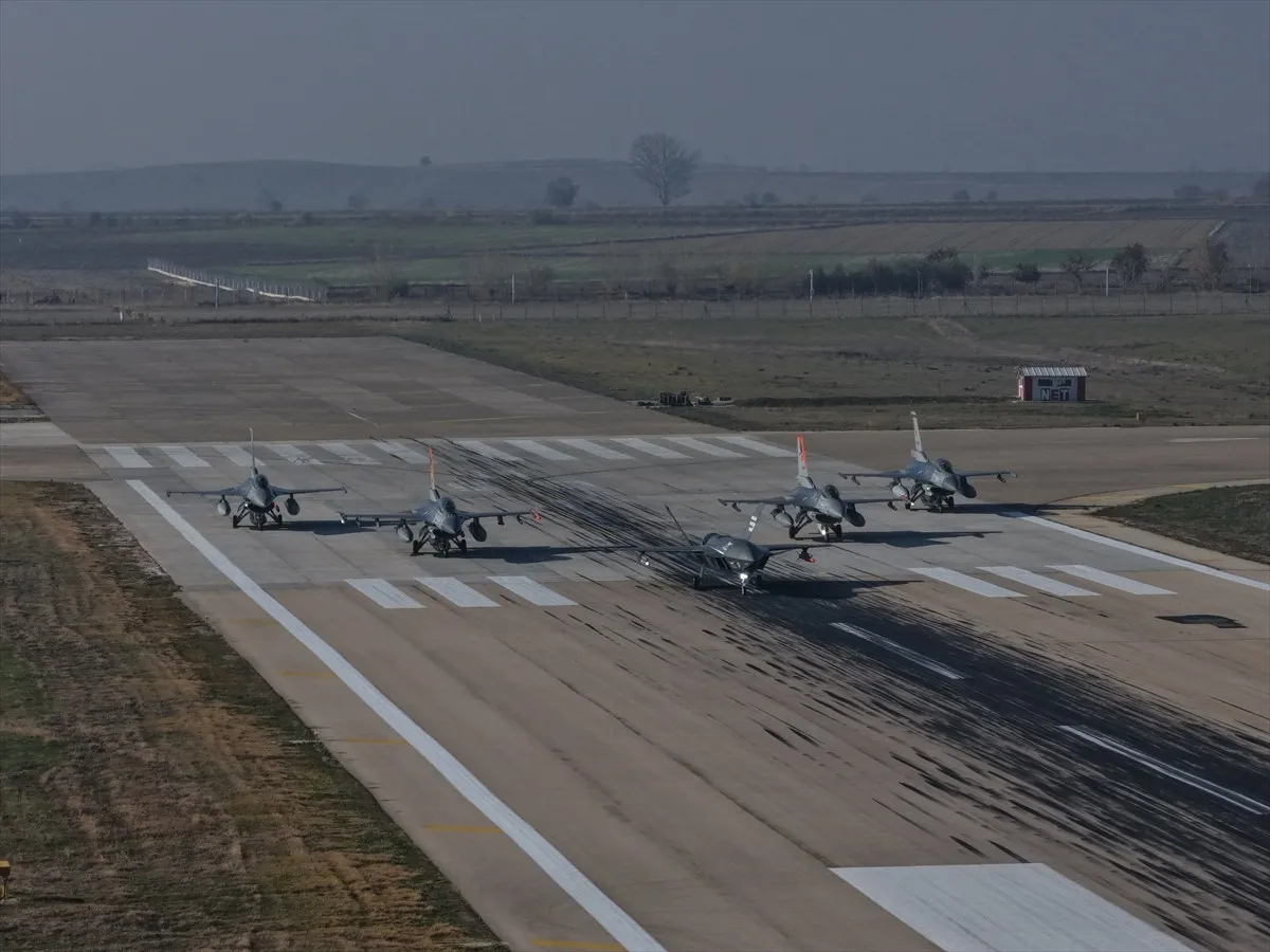 Kizilelma Jet Hedefi Tam 12'Den Vurdu (1)