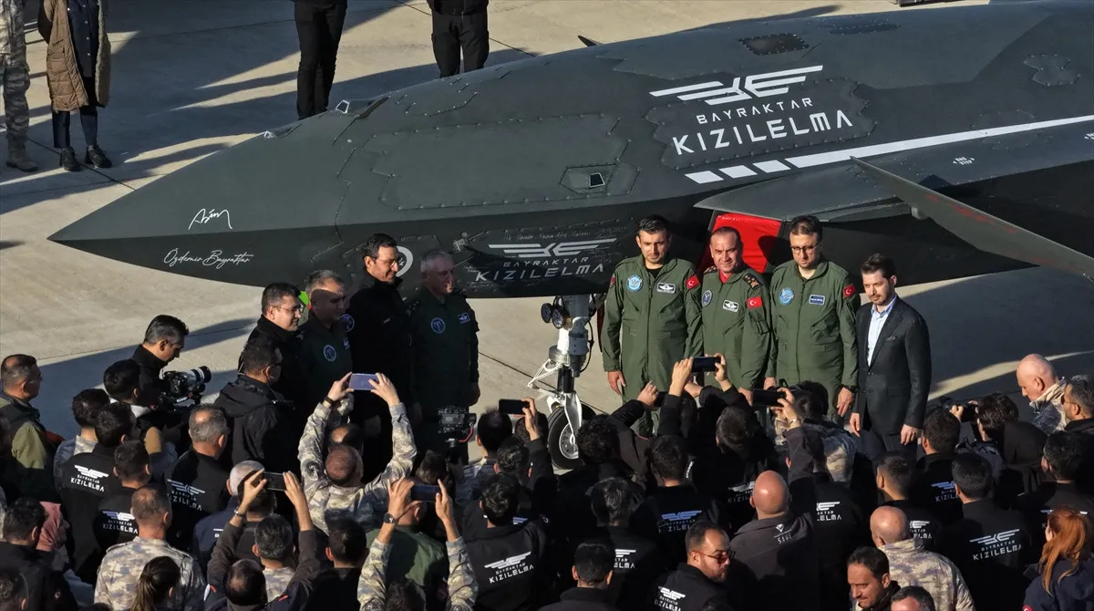 Kizilelma Jet Hedefi Tam 12'Den Vurdu (3)