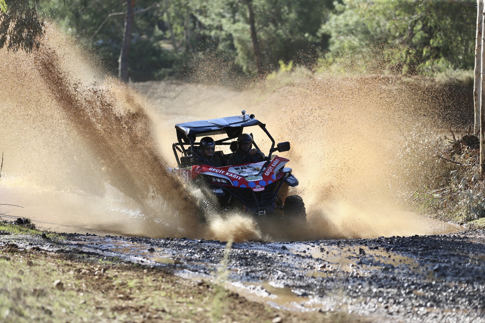 Off Road Tutkunları Fethiye’de Adrenalin Dolu Şenlikte Buluştu Heyecan Dolu Görüntüler (6)