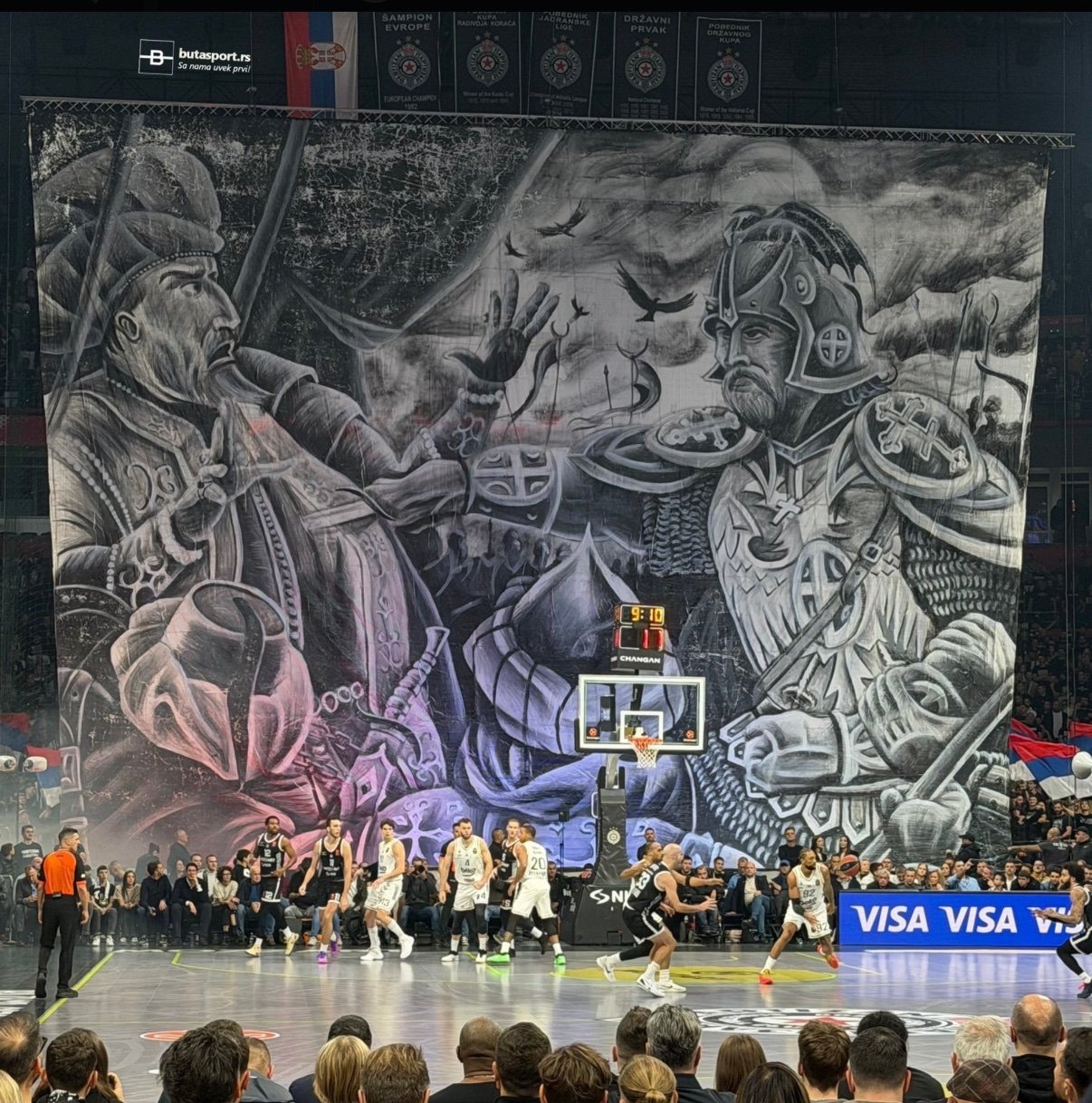 Partizan Fenerbahçe Maçında Türk Düşmanlığını Bir Kez Daha Kustular! (8)