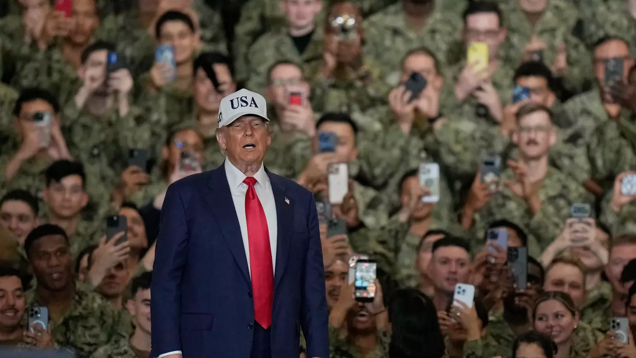 Pentagon’dan Flaş Karar Senatör Mark Kelly’ye ‘Askeri Düzeni Bozma’ Soruşturması Açıldı!-1