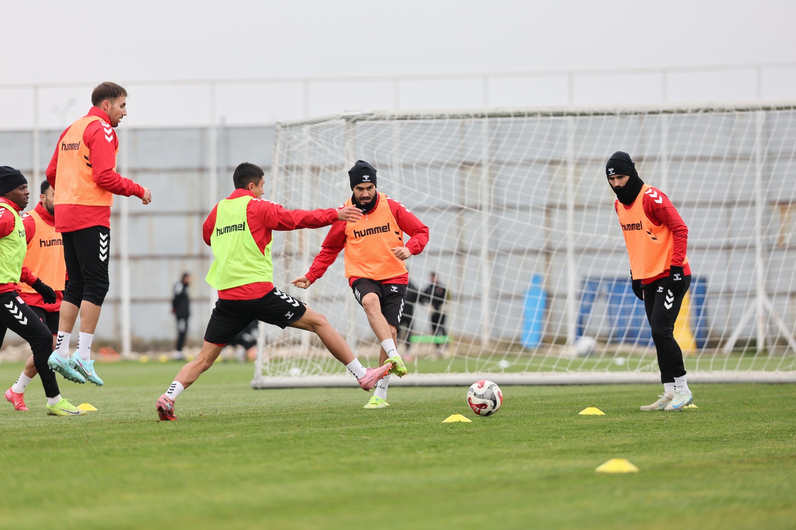 Sivasspor, Esenler Erokspor Maçına Çalıştı Antrenmandan Fotoğraflar (2)