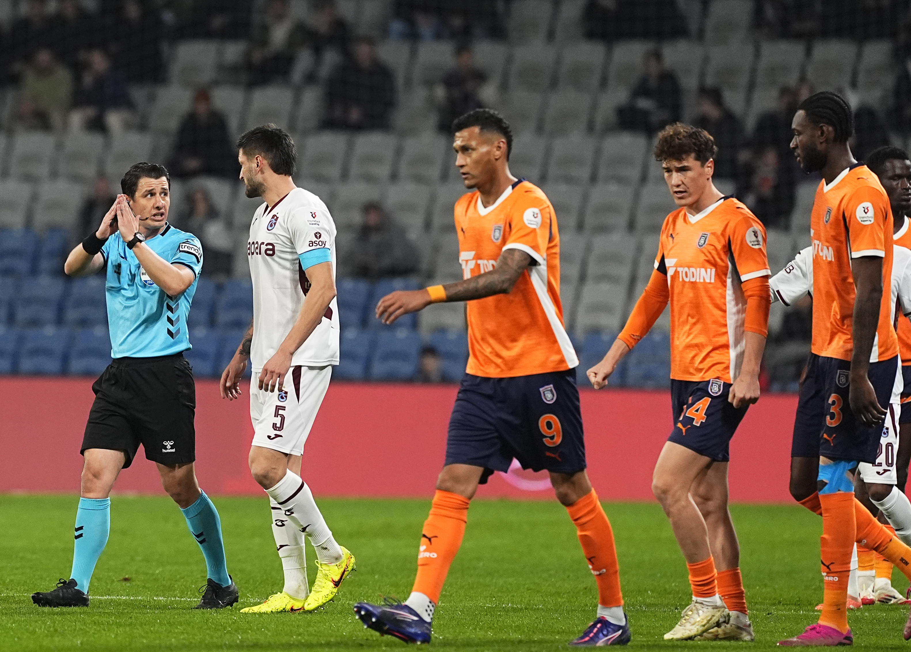 Trabzonspor Fırtına Gibi Maçta Kazandı! 7 Gollü Maç Nefes Kesti (9)