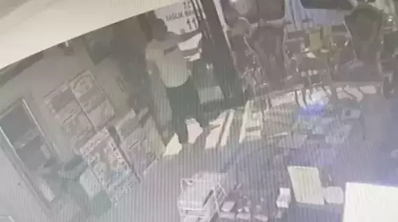 Yakalama Kararı Çıkarılmıştı Böcek Ailesinin Ölümünde Otel Sahibi Ve Çalışan Tutuklandı