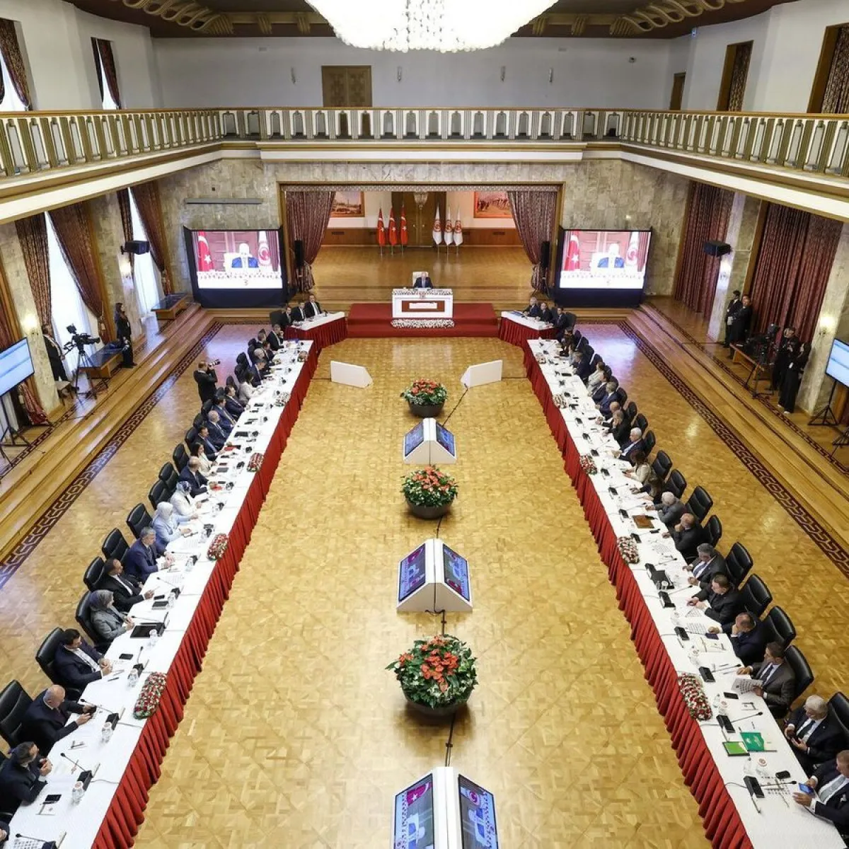 69451995196C8133 W1200Xh1200