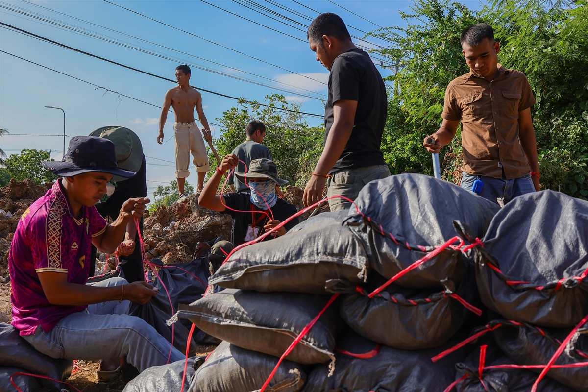 A A 20251226 40082051 40082050 K A M B O C Y A T A Y L A N D S A B A H S A A T L E R I N D E S I N I R H A T T I N D A K I B A Z I B O L G E L E R D E S A L D I R I L A R I N I Y O G U N L A S T I R D I