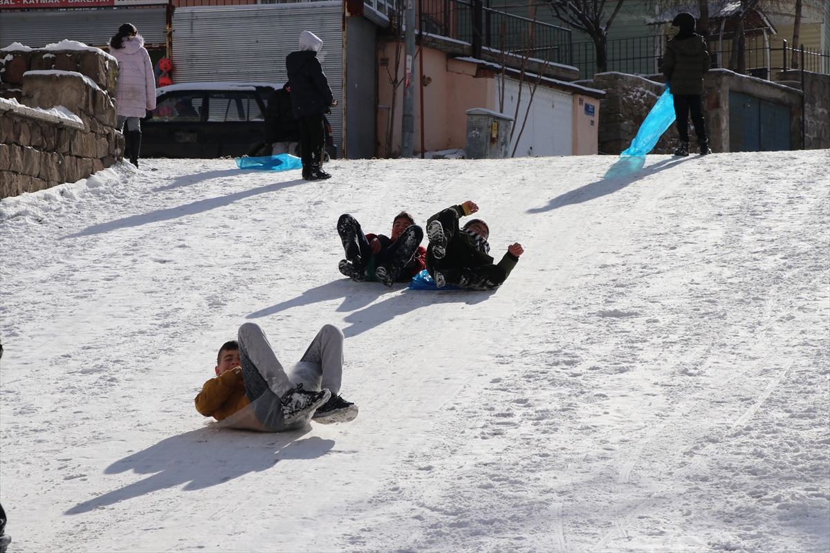 A A 20251229 40106010 40106006 Y O Z G A T T A C O C U K L A R K A R T A T I L I N I N K E Y F I N I P O S E T V E T E P S I L E R L E K A Y A R A K C I K A R D I