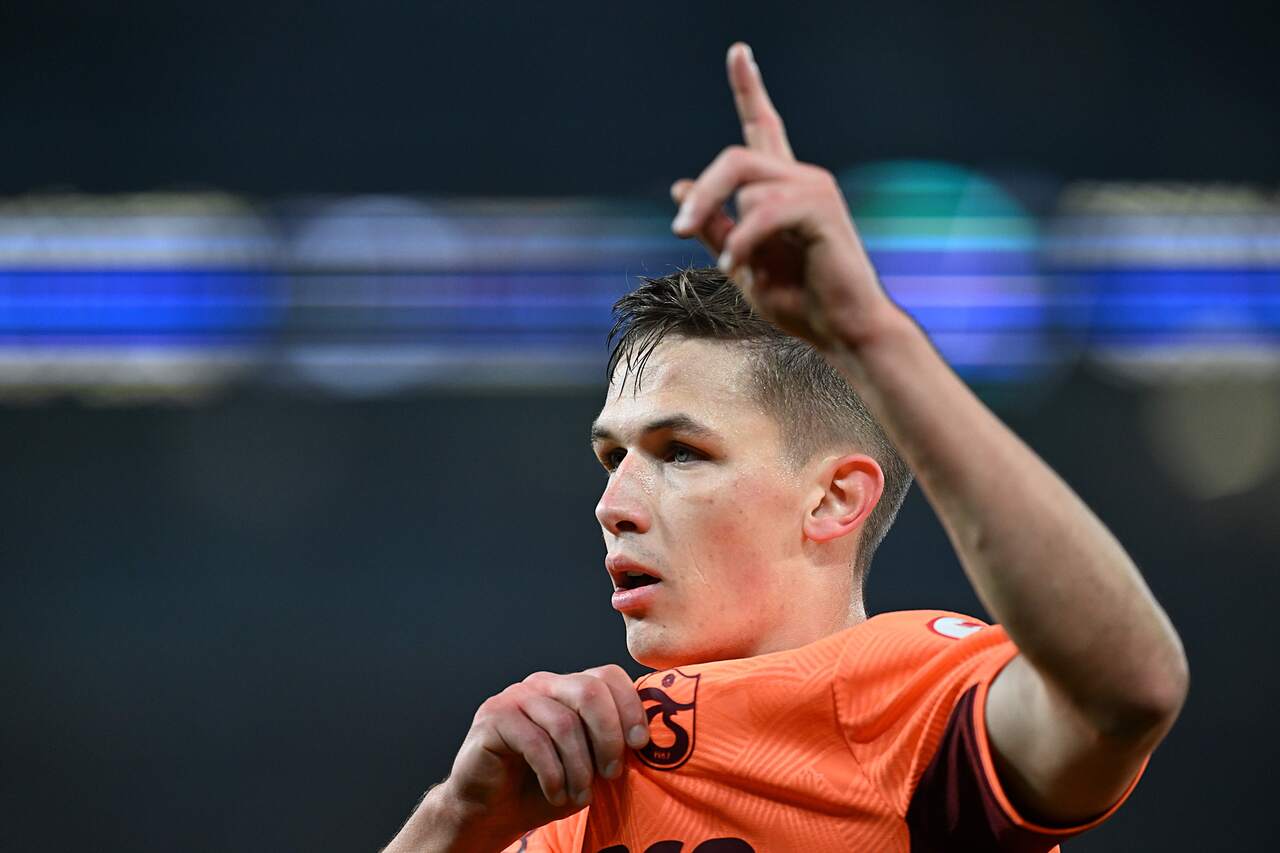 Aa 20251203 39884419 39884408 Tr (1)