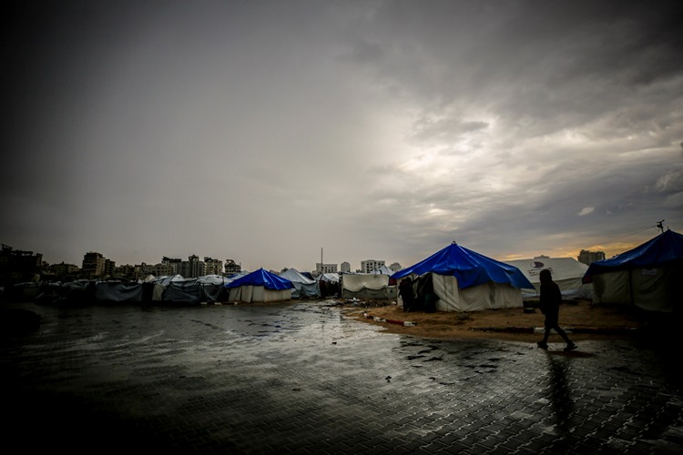 Aacil Ve Kalıcı Insani Yardım Şart Gazze'de Binlerce Çadır Sular Altında!