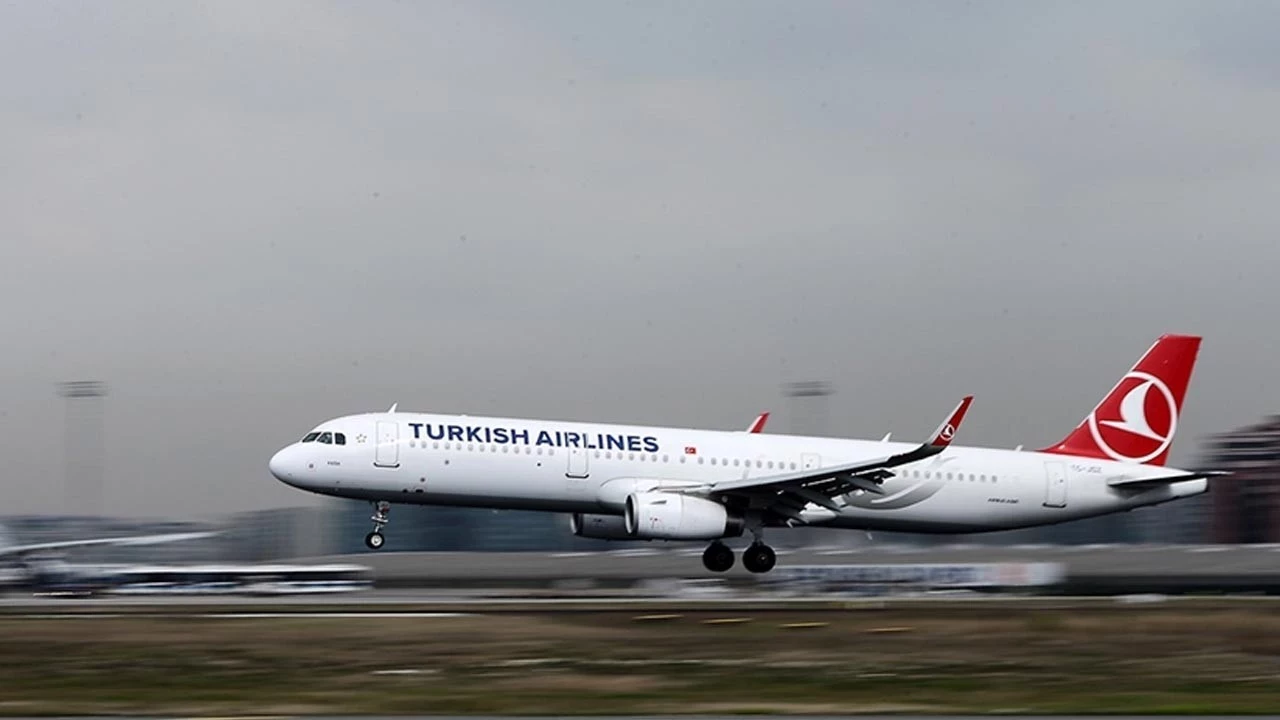 Athy Sitesinde Olay Görüntü İstanbul Gitti, 'Constantinople' Geldi! Milli Değerler Hedef Mi Alınıyor