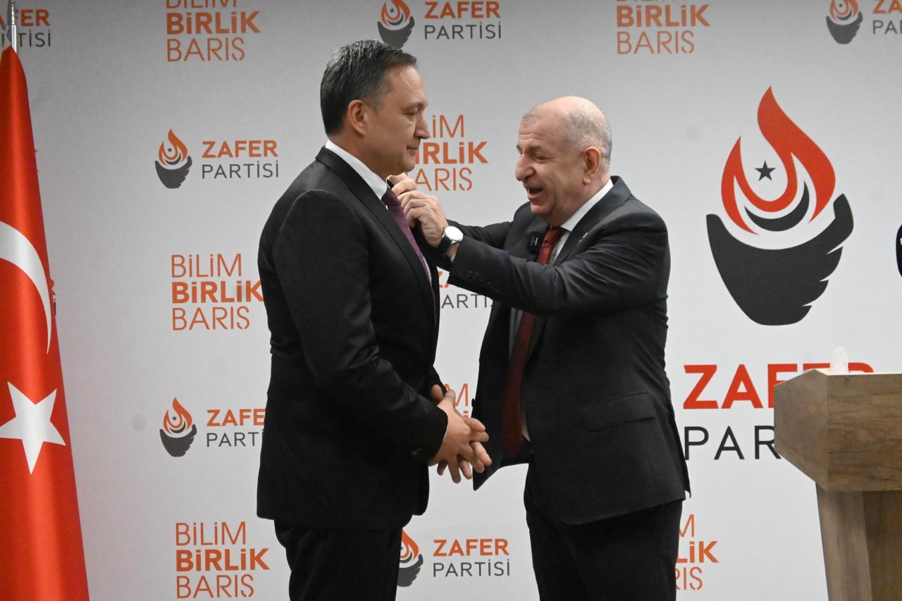 B8C4B72B 3F25 47F3 8Aea B88F26B13005