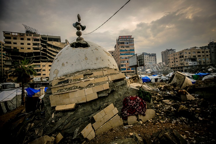 Bacil Ve Kalıcı Insani Yardım Şart Gazze'de Binlerce Çadır Sular Altında!
