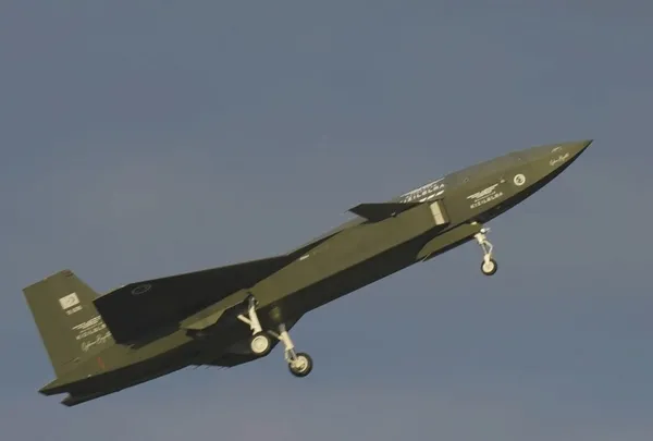 Bayraktar Kizilelma Kol Uçuşu Ile Yeni Bir Ilke Imza Attı (2)