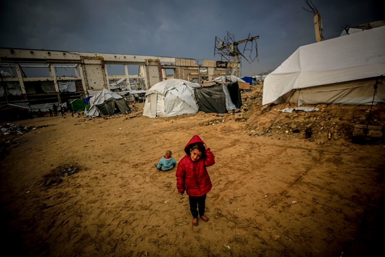 Bbacil Ve Kalıcı Insani Yardım Şart Gazze'de Binlerce Çadır Sular Altında!