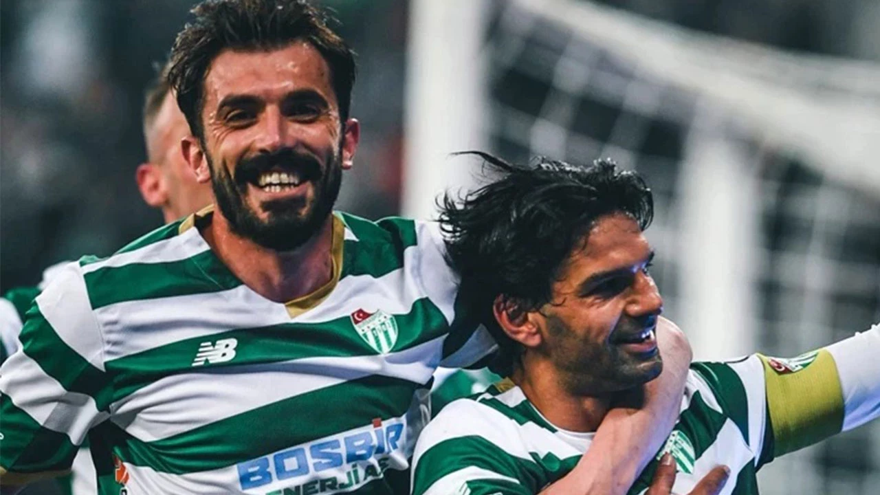 Bursaspor Efsanesi Geri Dönüyor! Çöküş Bitti Diriliş Başladı (2)