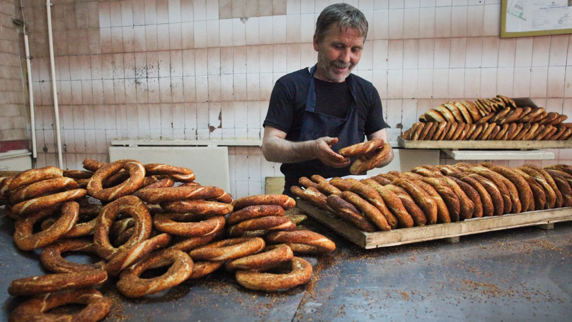Cumhurbaşkanı Erdoğan'ın Simit Hesabı Error Verdi! Simitte Gizli Zam Ifşa Oldu Resmiyette 15 Tl, Tezgahta 25 Tl! (1)-1
