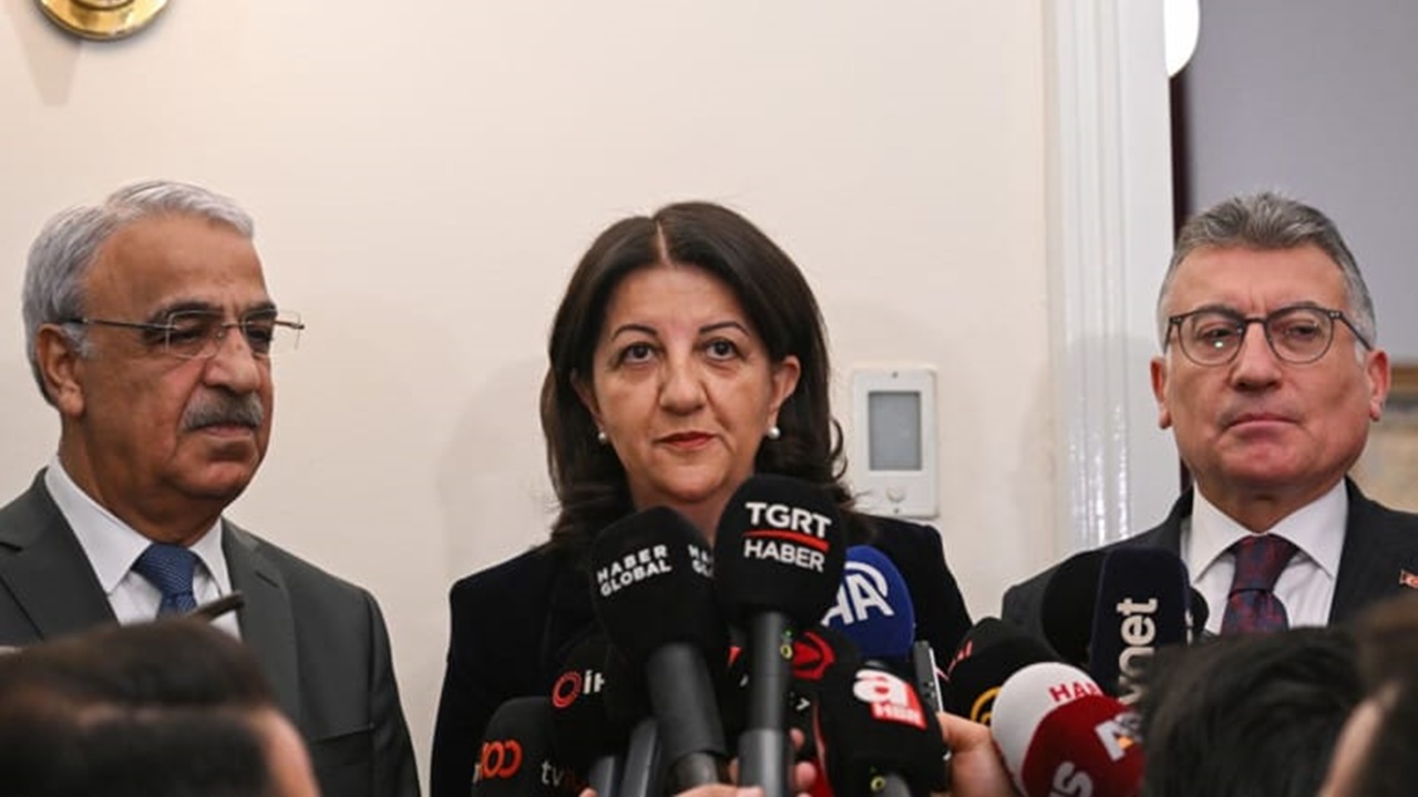 Dem Parti'den Ak Parti'ye Ziyaret... Terörsüz Türkiye Süreci'nde Gelinen Nokta Masaya Yatırıldı 2