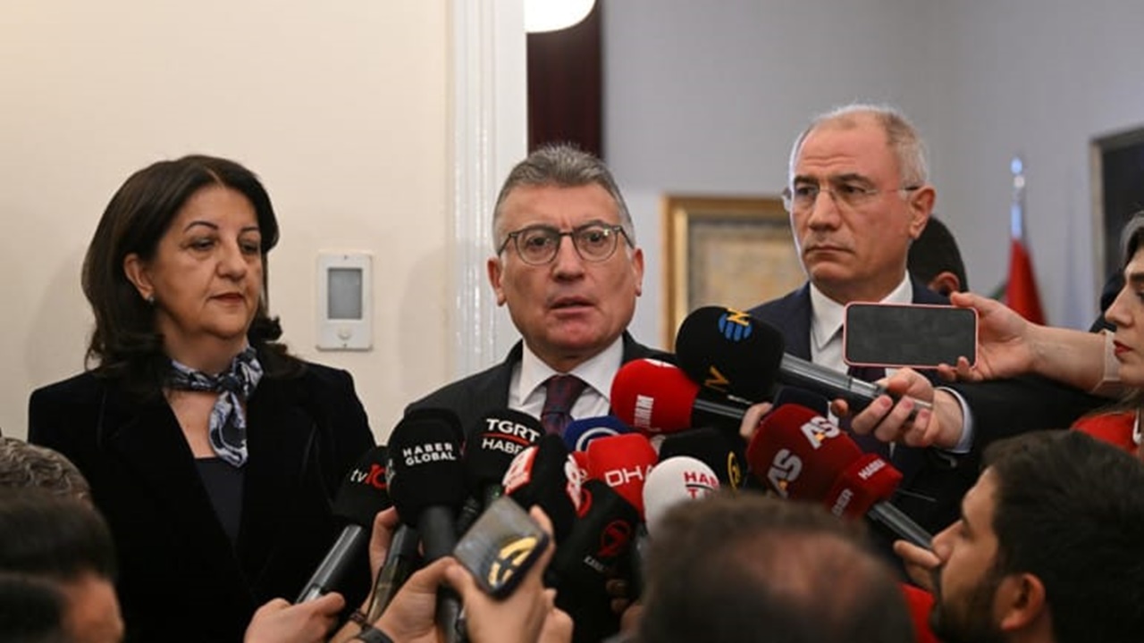 Dem Parti'den Ak Parti'ye Ziyaret... Terörsüz Türkiye Süreci'nde Gelinen Nokta Masaya Yatırıldı 3