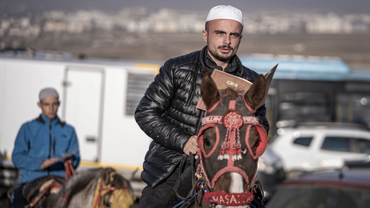 Erzurum’un 500 Yıllık Manevi Zırhı 1001 Hatim Geleneği Dualarla Başladı 2