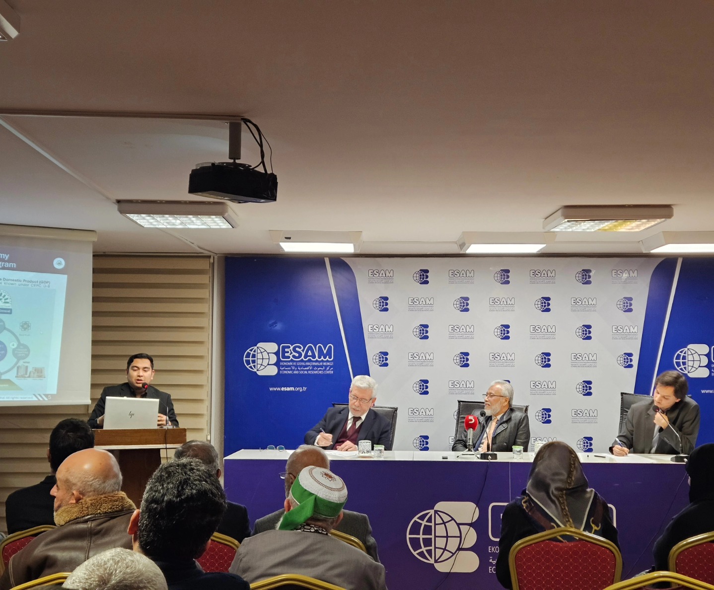 Esam Çarşamba Konferansları’nda Bu Hafta “İslami Ekonomi, Küresel Sisteme Üçüncü Bir Alternatif Olabilir!”-1